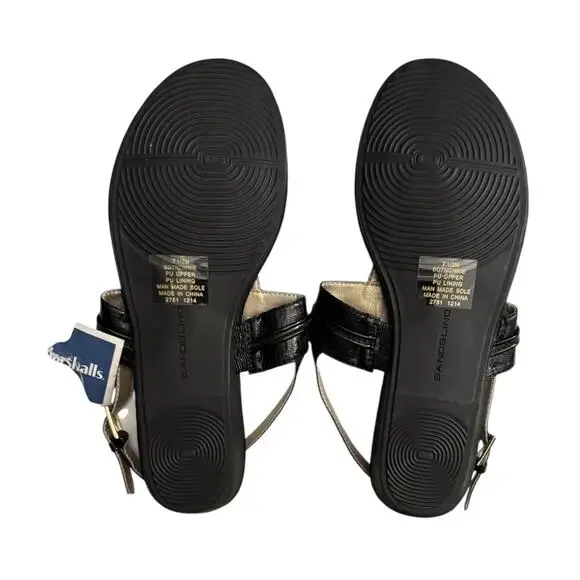 NEW Bandolino Nonnie T-Strap Sandal Womens 7.5 Black Patent Gold Chain Accent - Picture 6 of 6